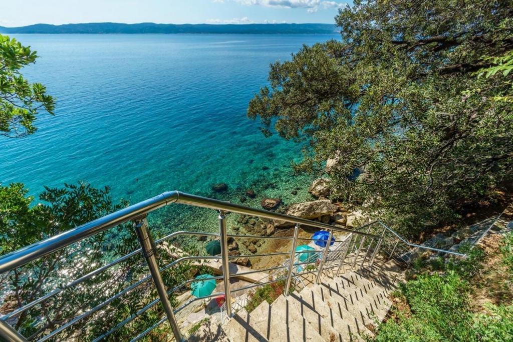 Studio Apartment In Pisak With Seaview, Terrace, Air Condition, Wifi Exterior photo